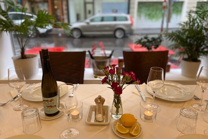 Nabiel's Vienna Cooking Class - Small group size (max 15) and why it beats a normal restaurant dinner