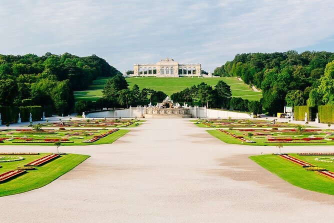 Panoramabahn Schoenbrunn - Should You Book This Panoramabahn Schönbrunn Ride?
