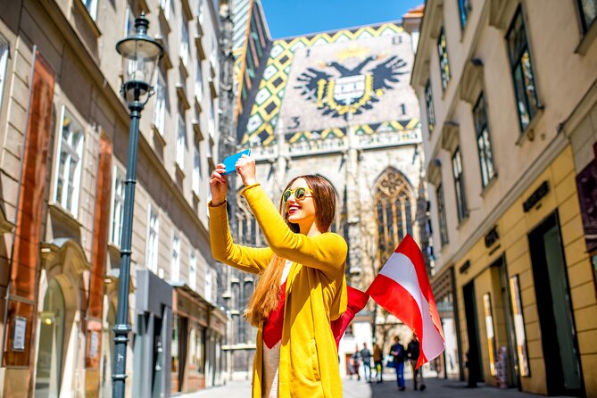 Private Bike Tour of Vienna Top Attractions & Nature - Old Town essentials: Ankeruhr Clock, St. Stephen’s, and Peterskirche