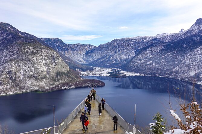 Private Day Tour of Hallstatt and Salzburg from Vienna - Hallstätter See: your best bang for slow walking