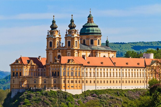 Private Day Tour to Salzburg Hallstatt and Melk from Vienna - Leaving Vienna: pickup that sets the tone