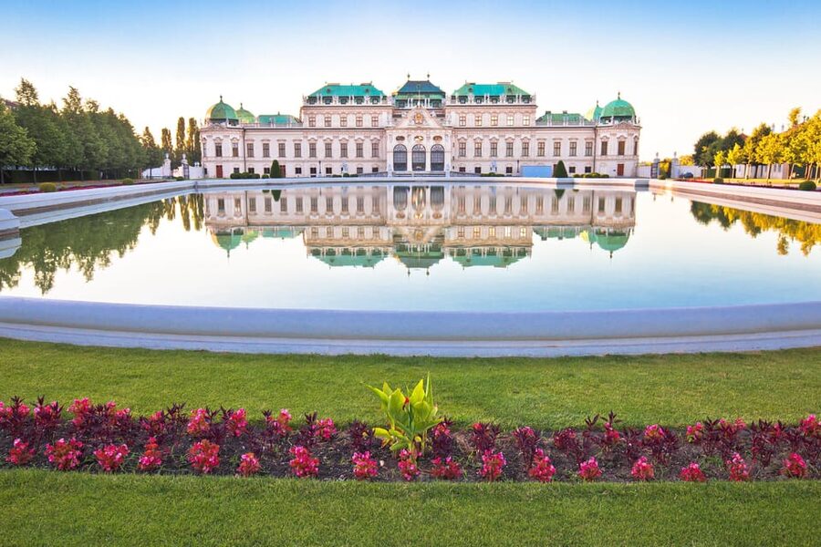 Private day trip from Budapest to Vienna and back - Who should book this private Budapest-to-Vienna day