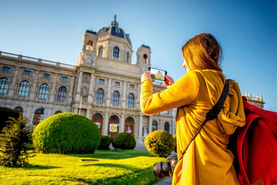 Private day trip from Budapest to Vienna and back - Pickup in Budapest and the comfort factor you’ll feel