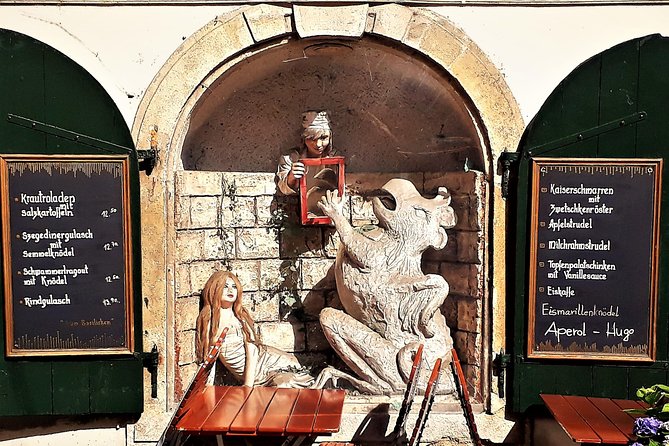 Private Hidden Vienna Walk — Stories Behind Quiet Corners - A private route that trades crowds for meaning