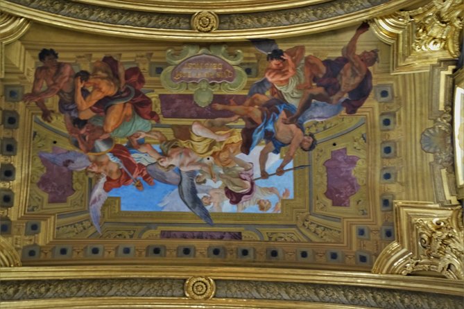 Private Hidden Vienna Walk — Stories Behind Quiet Corners - Starting at Stubentor: Vienna’s walls in human scale