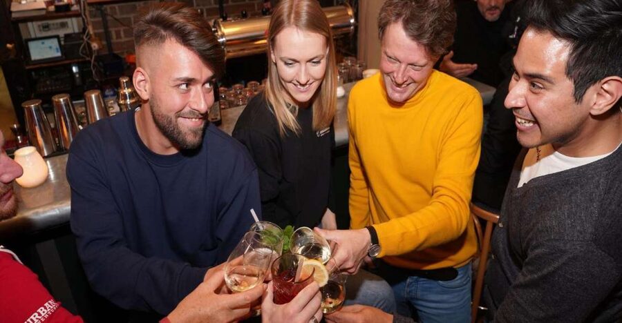 Private Night Tour: Viennese Food & Rooftop Cocktails - Meeting at Wine&Co and setting your night up for success
