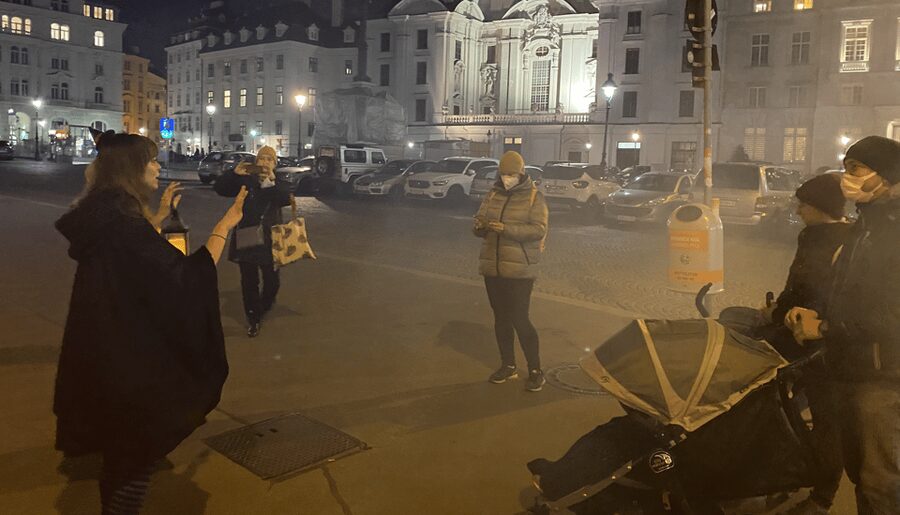 Private Spooky Vienna Tour - The Blood Countess, catacombs, and the plague bagpiper Augustin