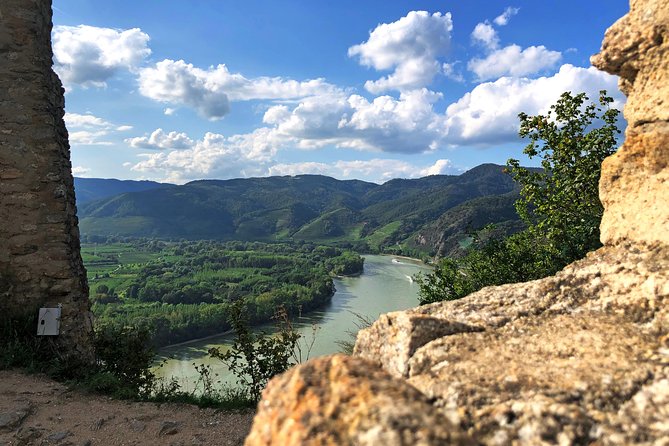Private Tour Vienna to Salzburg via Wachau & Lake District - Pickup at 10:00 and the “one long day” timing reality