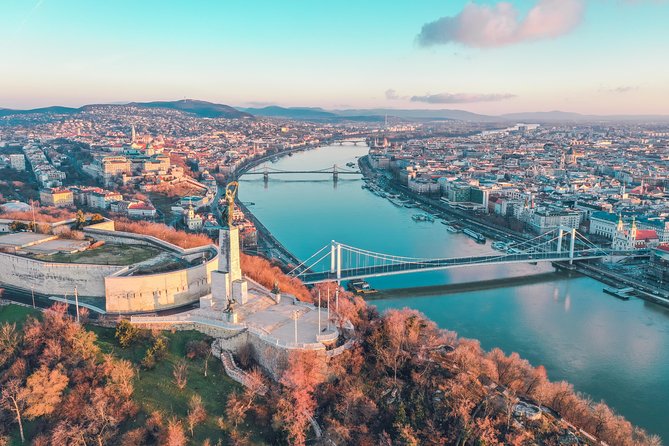 Private Transfer from Vienna to Budapest with 2 hours for sightseeing - The Driver Dynamic: Helpful Local Insight, Not a Full Tour Guide