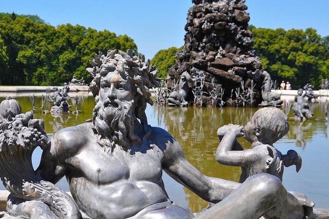 Private Transfer from Vienna to Munich with 2 hours for sightseeing - Who should book this, and who should skip it
