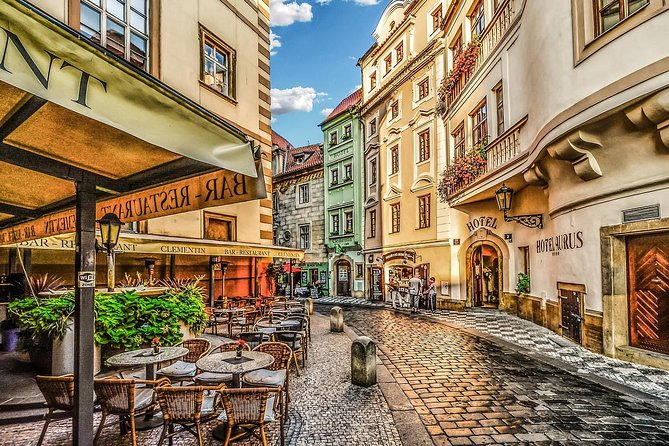 Private Transfer from Vienna to Prague with 1 hour Stop in Kutna Hora - Key highlights worth knowing