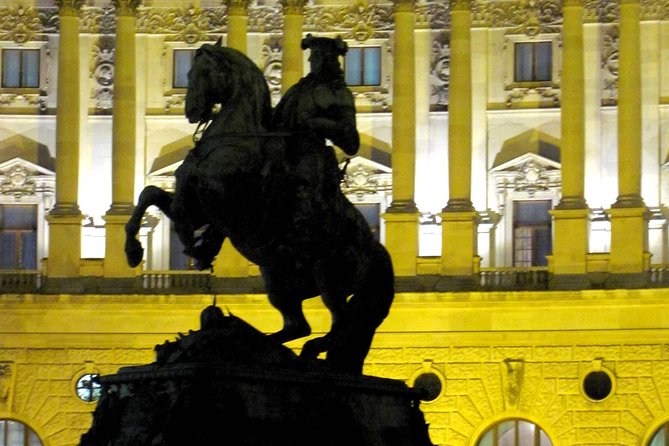 Private Vienna Evening Walk — Orientation for Your First Night - What you’re paying for at $319.30 per group (and when it’s a smart buy)