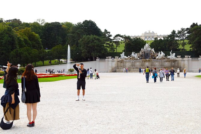 Private Vienna Full-Day Tour with Schönbrunn Palace Entry & Lunch - Ankeruhr: a clock you can actually watch