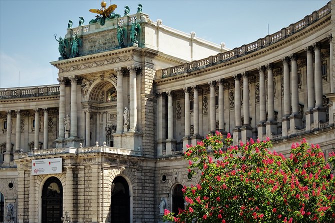 Private Vienna Highlights History Walk — WWII and Post War Vienna - Hochstrahlbrunnen, French Embassy, and the Ringstraße tram ride