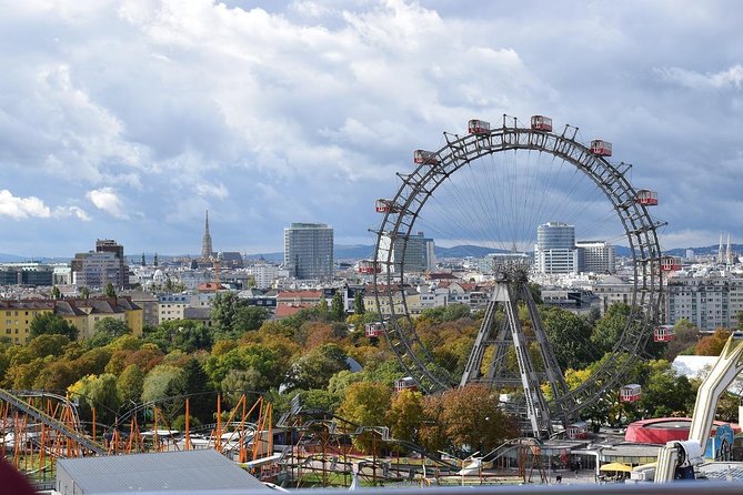 Private Vienna Historical Landmarks Tour - Why Vienna landmarks work so well in a private car