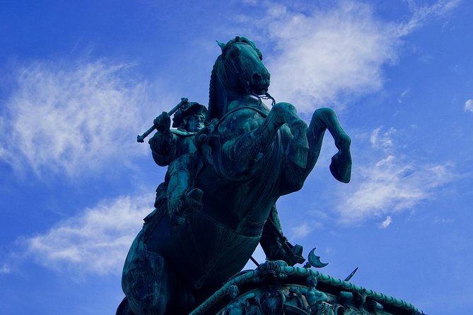 Private Vienna Walking Tour - Vienna State Opera and Heldenplatz: The City’s Grand Stage Energy