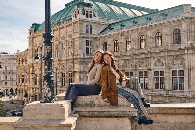 Professional Photographer in Vienna for your Vacations - Stephansdom: Getting Real Cathedral Photos at Stephansplatz 11