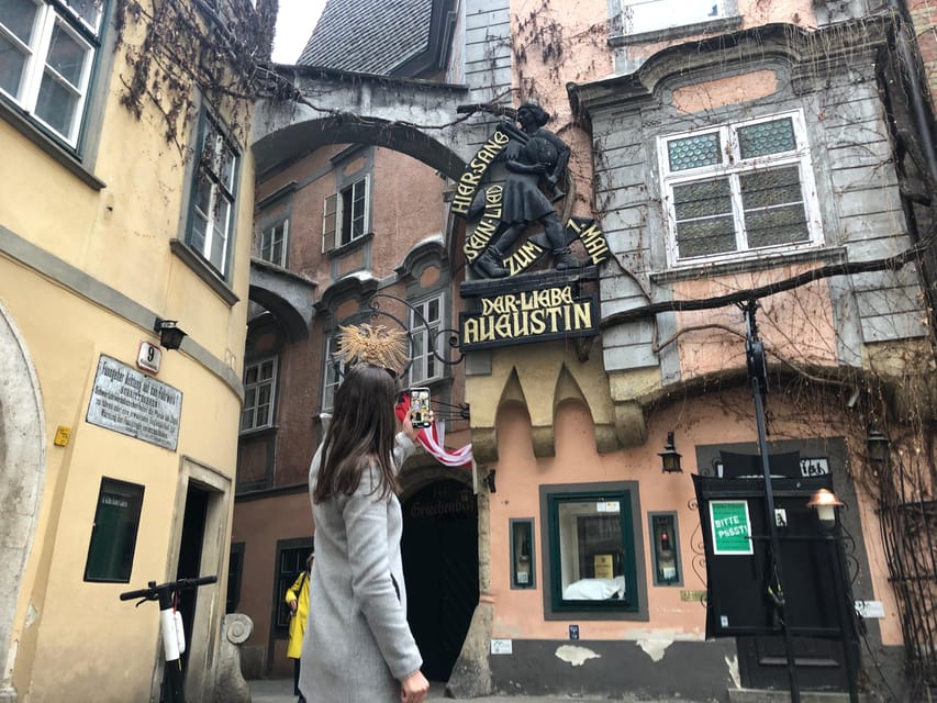 Riddle Tour: Explore the Hidden Gems of Vienna - Freemasons Headquarters and the Mysterious Vienna-in-Plain-Sight Feeling