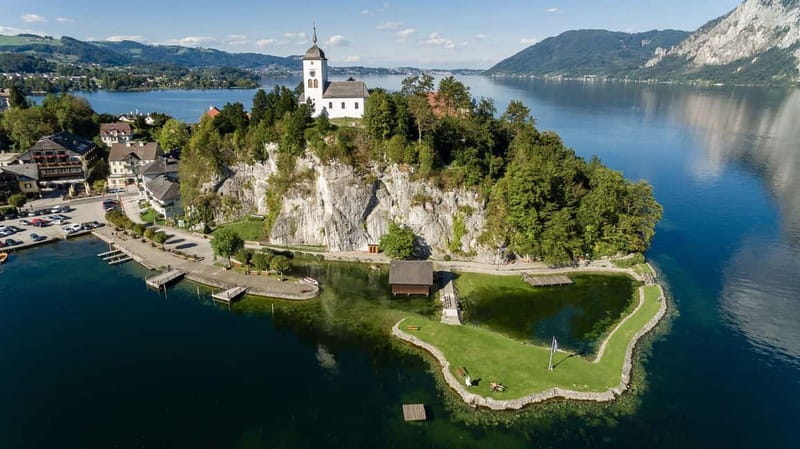 Salzburg – A City of History, Hallstatt – A Place of Legends - Mercedes Minivan and the Max-7 Advantage