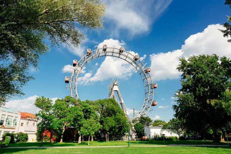 Schönbrunn, Danube Tower, Boat, Wheel & Hop On - FLEXI Pass - Starting points, help, and making reservations without stress