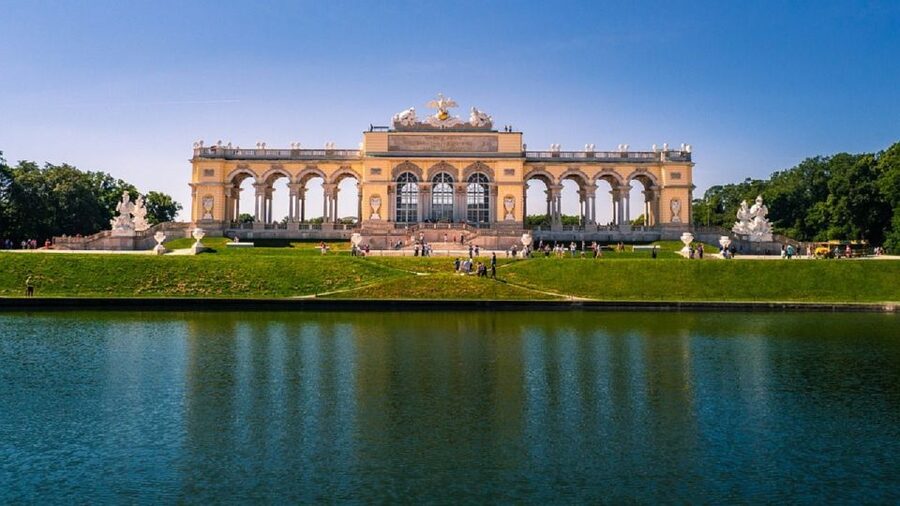 Schönbrunn Grand Tour : Private Skip-the-Line Walking Tour - The Hunting Room finish: a good last stop, not a rushed exit