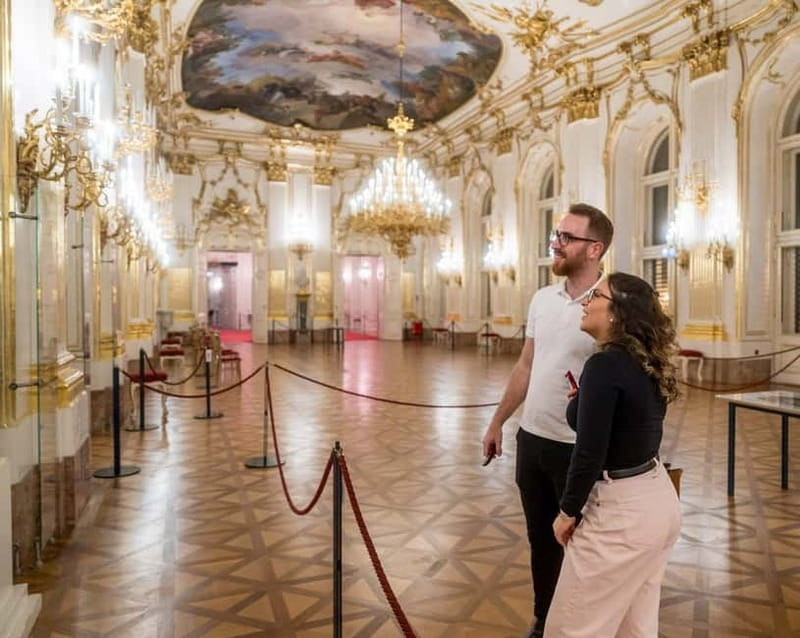 Schönbrunn Palace: Exclusive Ticket after the opening hours - Why the after-hours start at 5:30 PM changes everything