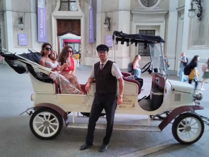 Sightseeing tour in electric vintage car (up to 5 people) - Private tour value: what $116 per group buys you