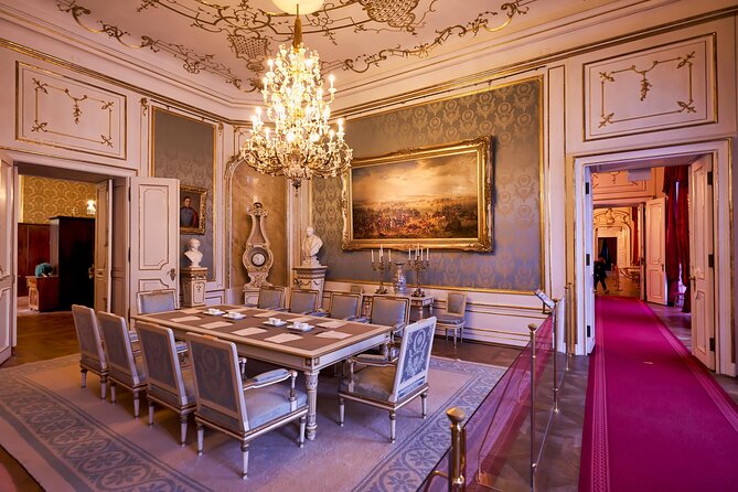 Skip-the-Line Empress Sisi Museum, Hofburg & Gardens Tour - Key things you’ll notice on this Hofburg and Sisi Museum tour