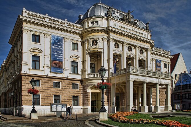 Small Group Half Day Tour from Vienna to Bratislava - Driver vs. Local Guide: Choose Your Style of Learning