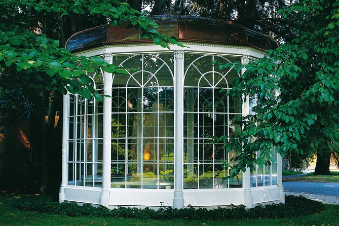 Sound of Movies: Musical Tour to Salzburg from Vienna - Hellbrunn Park Gazebo in summer, Leopoldskron in winter