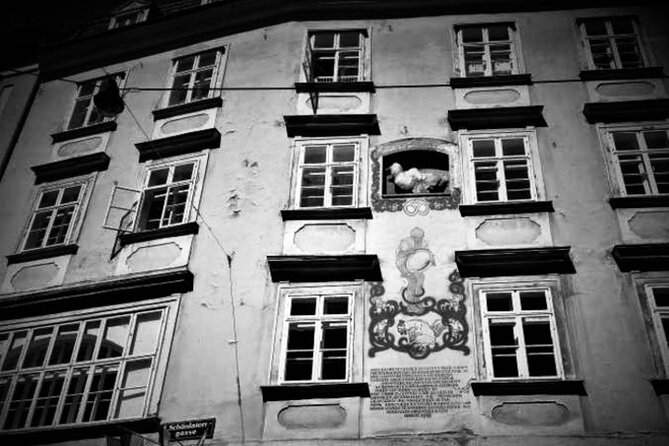 Spooky Vienna Ghost Tour in English - Where the tour meets you: Helmut-Zilk-Platz to Stephansplatz