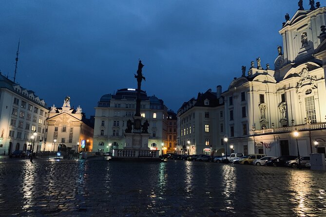 Spooky Vienna Ghost Tour in English - Wiener Staatsoper: Vienna’s phantoms in 15 minutes