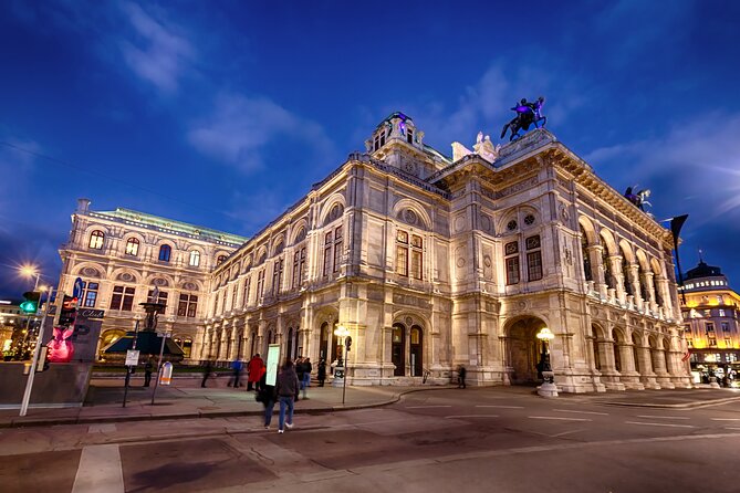 STATE OPERA - PRIVATE guided tour (tickets included) - Old vs Modern Vienna State Opera: How the Building Tells Time