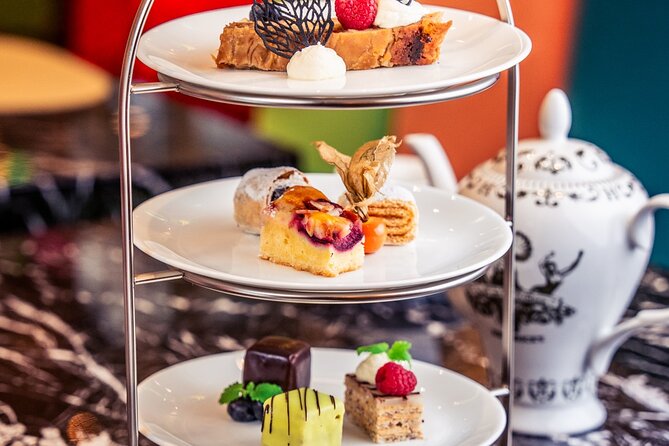 Strauss Exhibition incl. LED Concert Show / Coffee + Strauss Cake - Price and What You’re Really Paying For