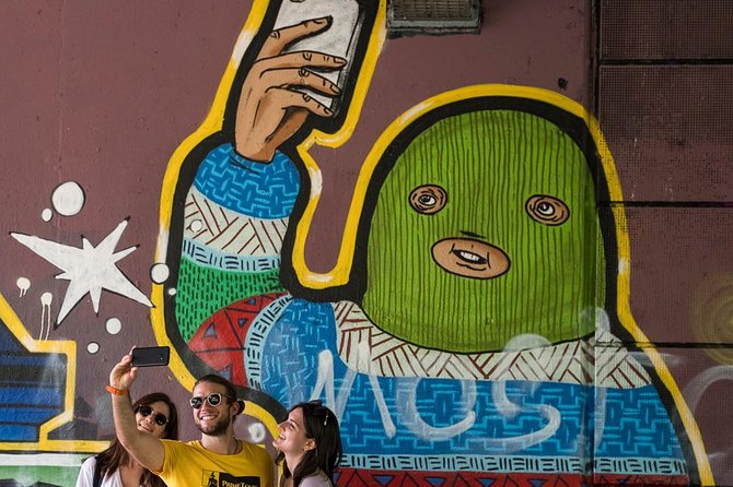 Street Art Tour in Vienna - Getting there: Spittelau to Schottenring without the headache