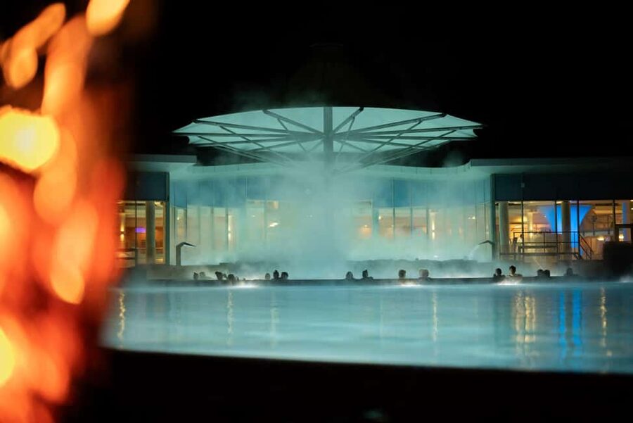 Therme Laa Wellness Day: Spa Escape Near Vienna - Sauna options: included textile sauna vs optional Sauna World (age 14+)