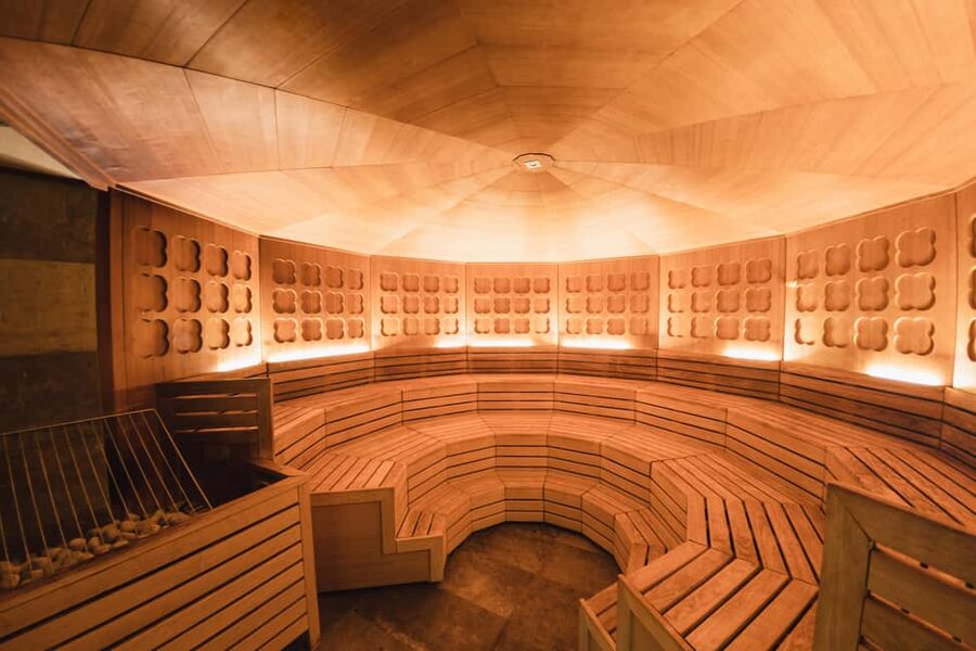 Therme Laa Wellness Day: Spa Escape Near Vienna - Your day-by-day flow: how to plan your hours inside