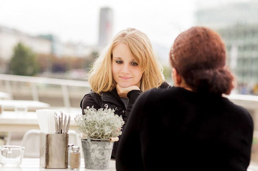Vienna 1- or 2-Hour Professional Photo Shoot - How the photo-documentary style keeps you looking like yourselves