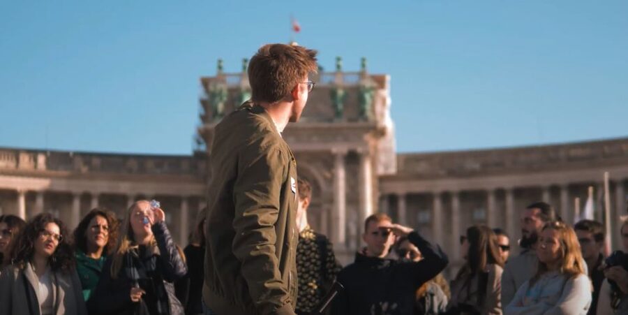 Vienna: 2-Hour Historical Crimes Guided Walking Tour - Himmelpfortgasse: a street-level stop in Vienna’s first district