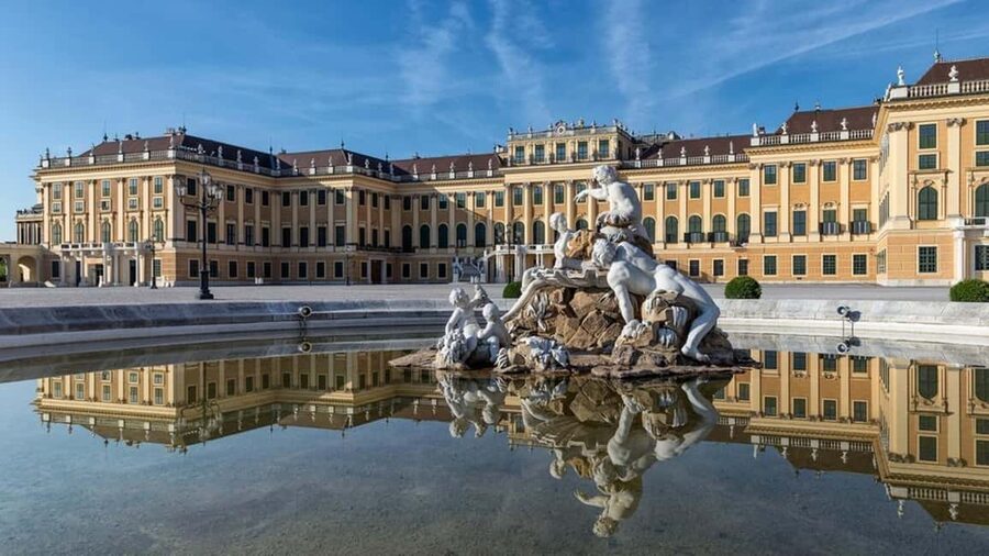 Vienna 3, 4 or 5-Attraction Pass: Schönbrunn, Belvedere, Bus - Vienna 3, 4 or 5 Attractons Pass: the real setup in plain terms