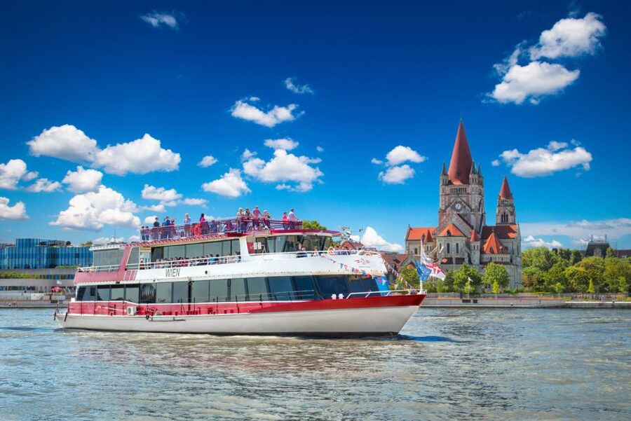 Vienna: 3.5-Hour Grand Danube River Cruise - A 3.5-hour Danube cruise that feels easy, not rushed