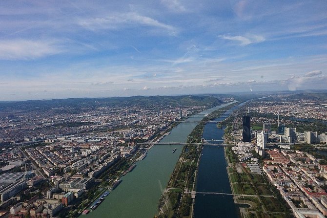 Vienna 40 Minutes Helicopter Tour for 2 - Vienna Helicopter Tour in 40 Minutes: The Right Kind of Big View