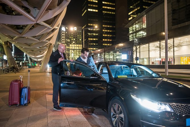 Vienna Airport private ROUND-TRIP Transfer - Key things to know before you book