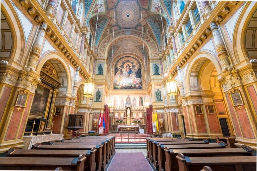 Vienna: 'Armenia In The Heart Of Austria' Tour - The refectory: where the Feeding of the Five Thousand steals the show