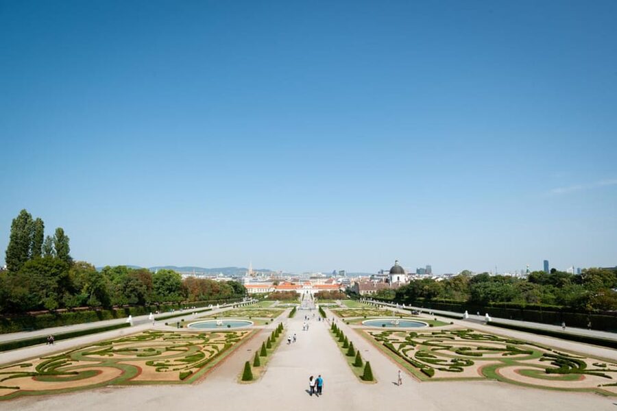 Vienna: Belvedere Palace Skip-the-Line Tour - The guide makes or breaks the 90 minutes
