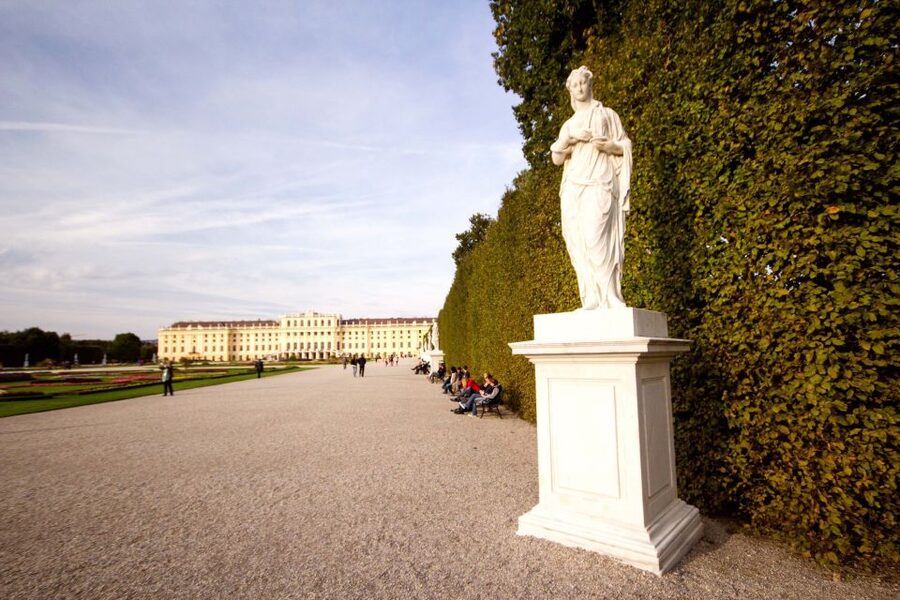 Vienna: Bus & Schönbrunn Palace Skip-the-Line Guided Tour - How Much Time for Schönbrunn Gardens (and What to Do If You Want More)
