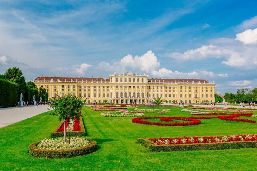 Vienna: Bus & Schönbrunn Palace Skip-the-Line Guided Tour - Ringstraße Highlights by Modern Bus: Opera, Museums, and Imperial Power