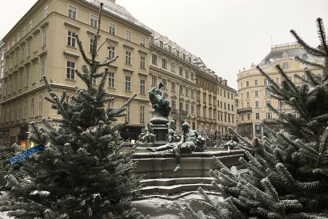 Vienna Christmas Tour - Am Hof square: local food stalls and Zirbenpunsch