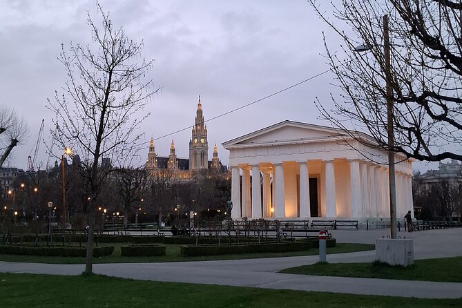Vienna City Walk 3h - Unpacked & Hidden Places (DE/EN) - Volksgarten to the Greek Deities Story: Parks, Power, and Odd Connections