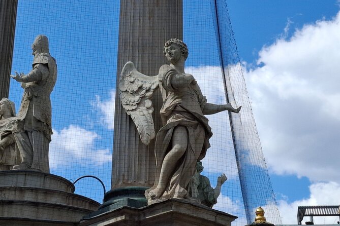 Vienna City Walk 3h - Unpacked & Hidden Places (DE/EN) - Heldenplatz, Imperial Treasures, and the Hofburg Area That Keeps Questions Alive